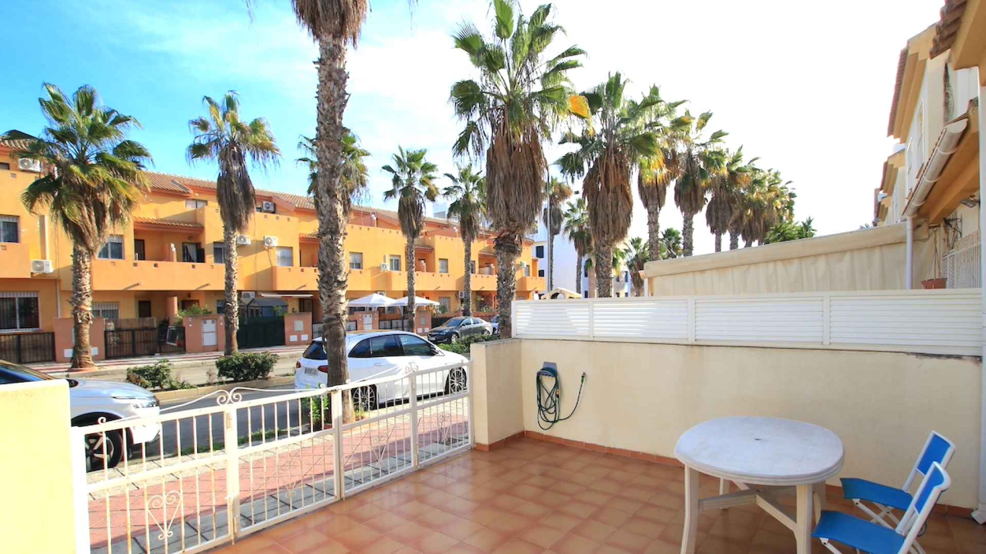 48818_fabulous_3_bed_coastal_townhouse_central_location_070225094610_img_8096