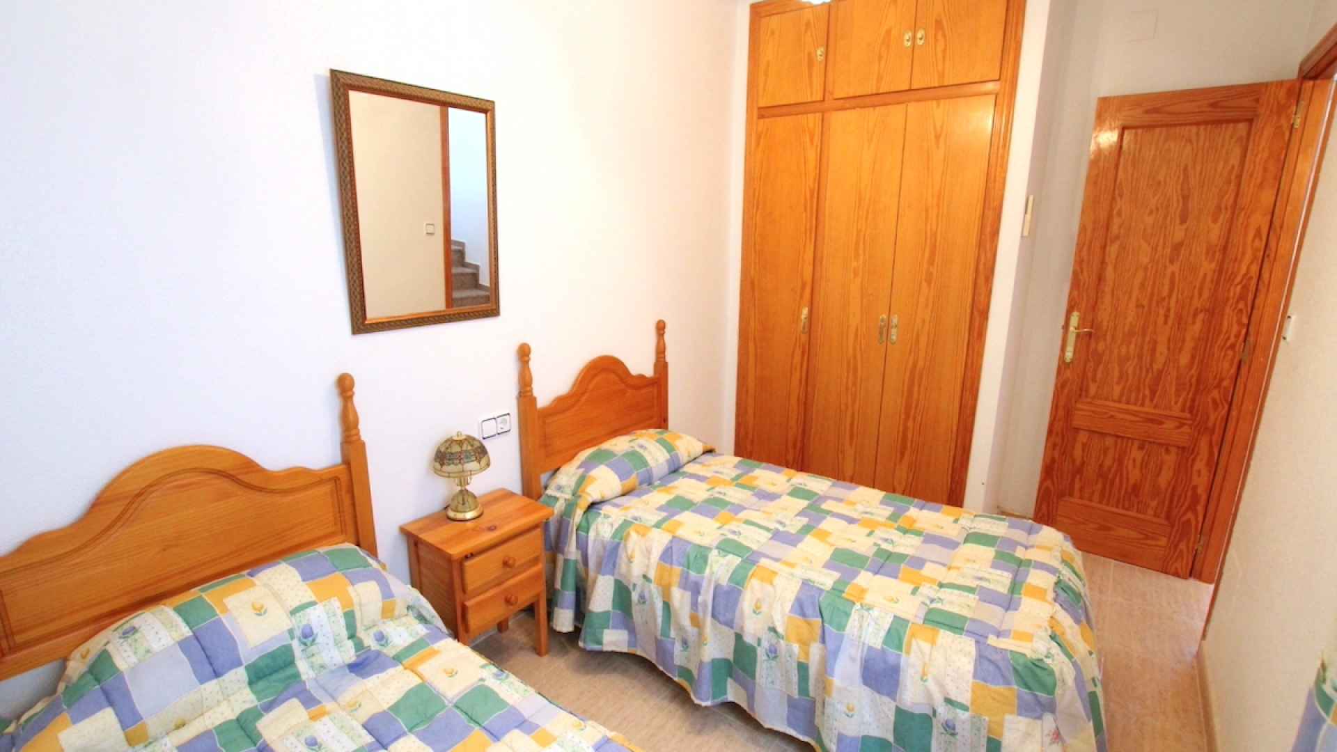48818_fabulous_3_bed_coastal_townhouse_central_location_070225094610_img_8140