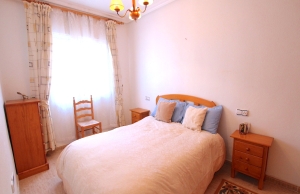 48818_fabulous_3_bed_coastal_townhouse_central_location_070225094607_img_8106