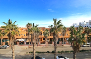48818_fabulous_3_bed_coastal_townhouse_central_location_070225094610_img_8157