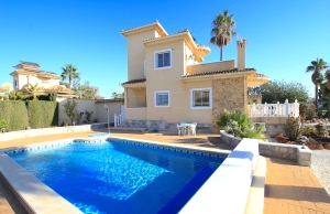 Ref:200-3851-Four Bedroom Detached Villa In La Siesta, Torrevieja.-Alicante-Spain-Villa-Resale