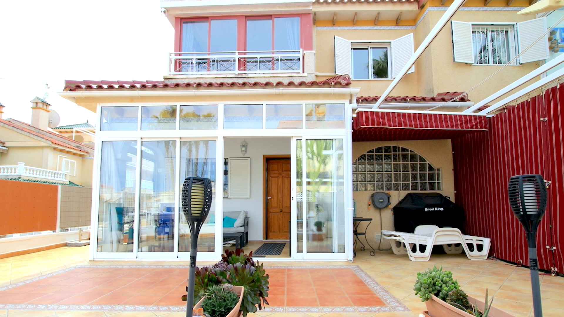 48798_fabulous_3_bedroom_corner_property_res._zeniamar_1_290125141049_img_8532