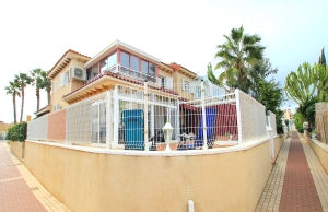 48798_fabulous_3_bedroom_corner_property_res._zeniamar_1_290125141049_img_8541