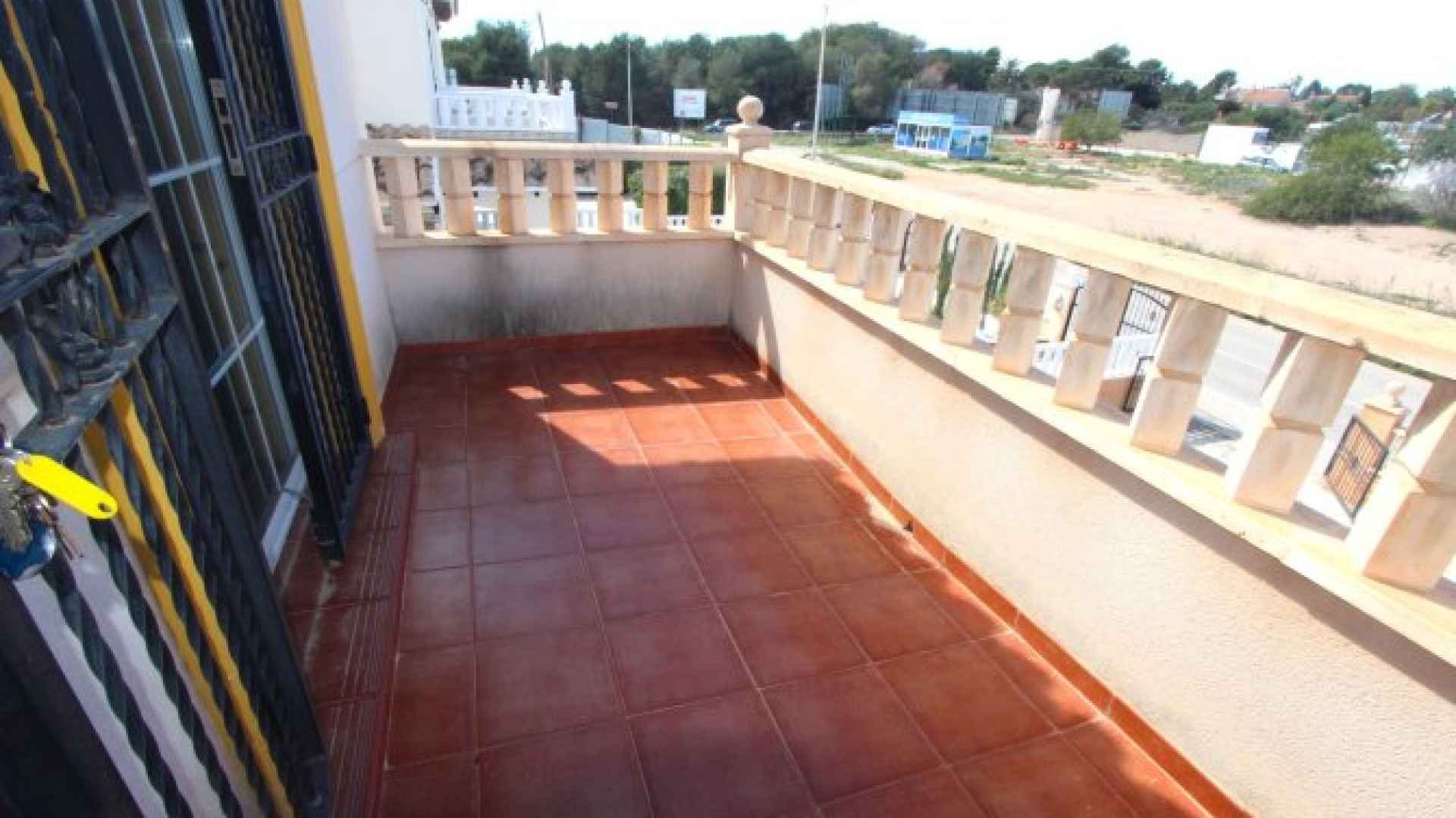 medium_5040_quad_villa_lomas_de_cabo_roig_110325115833_img_2323
