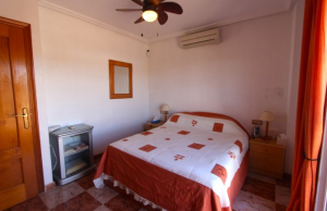 medium_5040_quad_villa_lomas_de_cabo_roig_110325115828_img_2322
