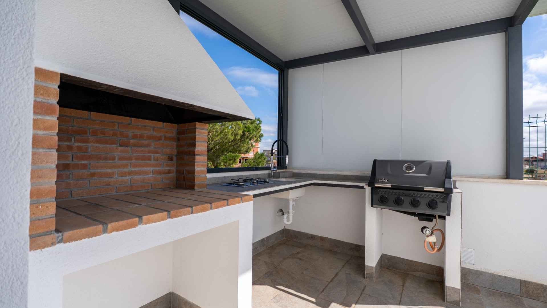 resale-townhouse-semi-detached-bigastro_257293_xl