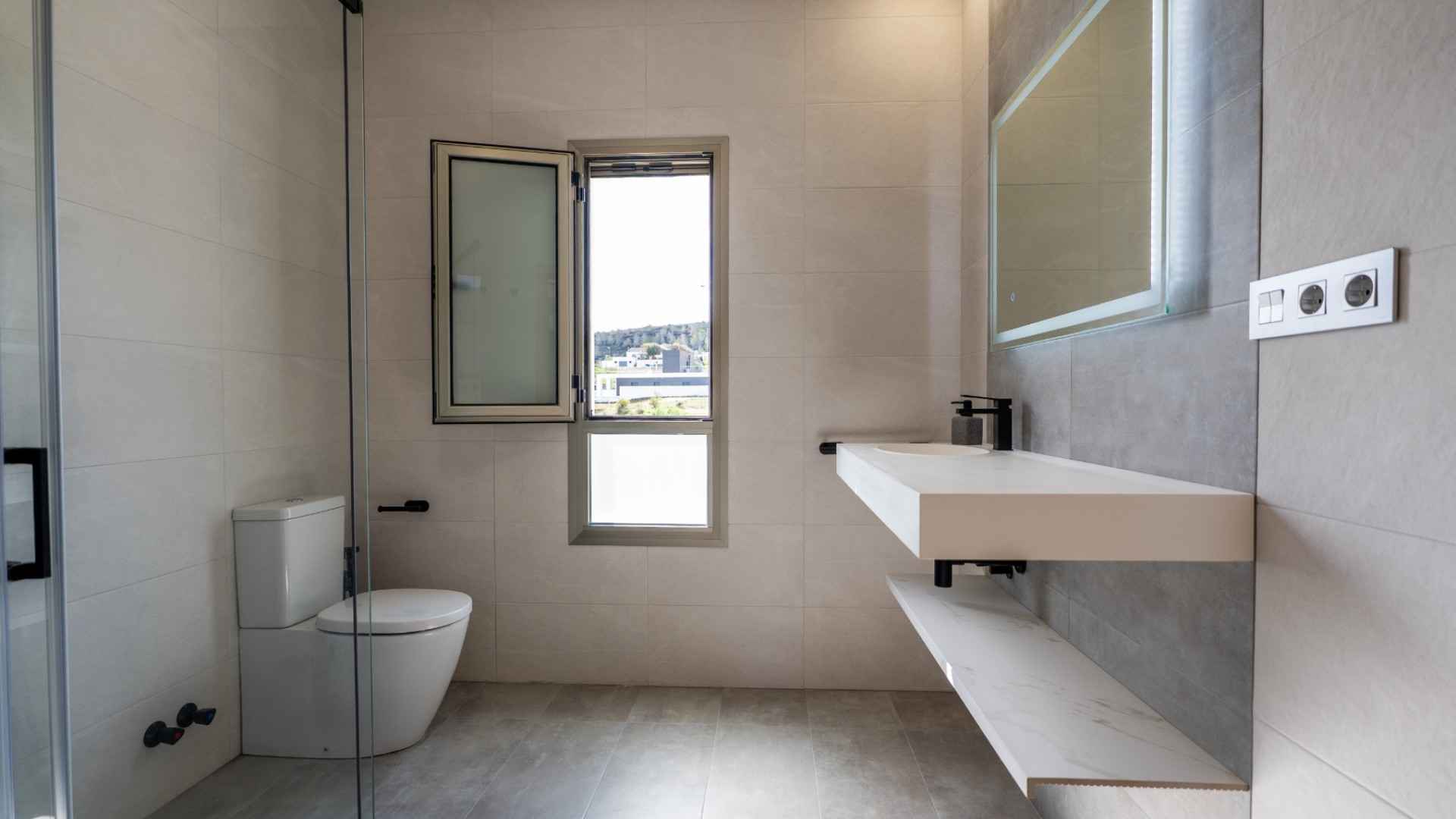 resale-townhouse-semi-detached-bigastro_257324_xl