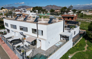 resale-townhouse-semi-detached-bigastro_257265_xl