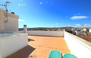 48906_roomy_2_bed_apartment_with_a_private_solarium___secure_parking_160425134336_img_1774