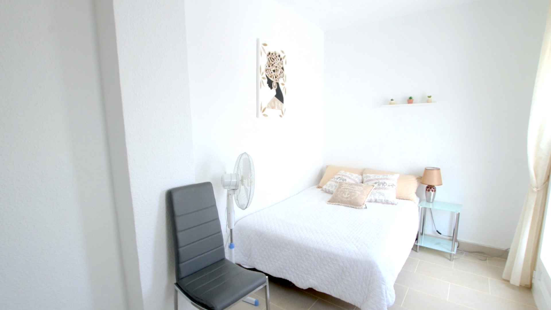 48927_charming_3_bedroom_townhouse_walking_distance_to_the_beach_260425114928_img_2223