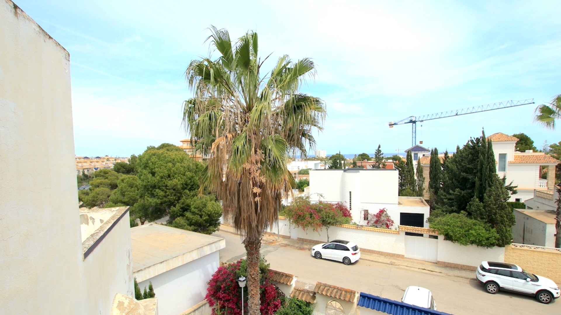 48927_charming_3_bedroom_townhouse_walking_distance_to_the_beach_260425114934_img_2230