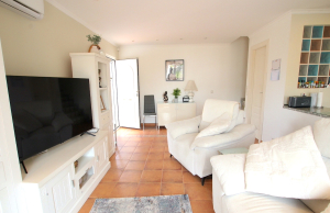 48927_charming_3_bedroom_townhouse_walking_distance_to_the_beach_260425114930_img_2187
