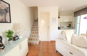 48927_charming_3_bedroom_townhouse_walking_distance_to_the_beach_260425114930_img_2193