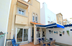 48927_charming_3_bedroom_townhouse_walking_distance_to_the_beach_260425114933_img_2162