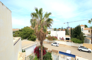 48927_charming_3_bedroom_townhouse_walking_distance_to_the_beach_260425114934_img_2230