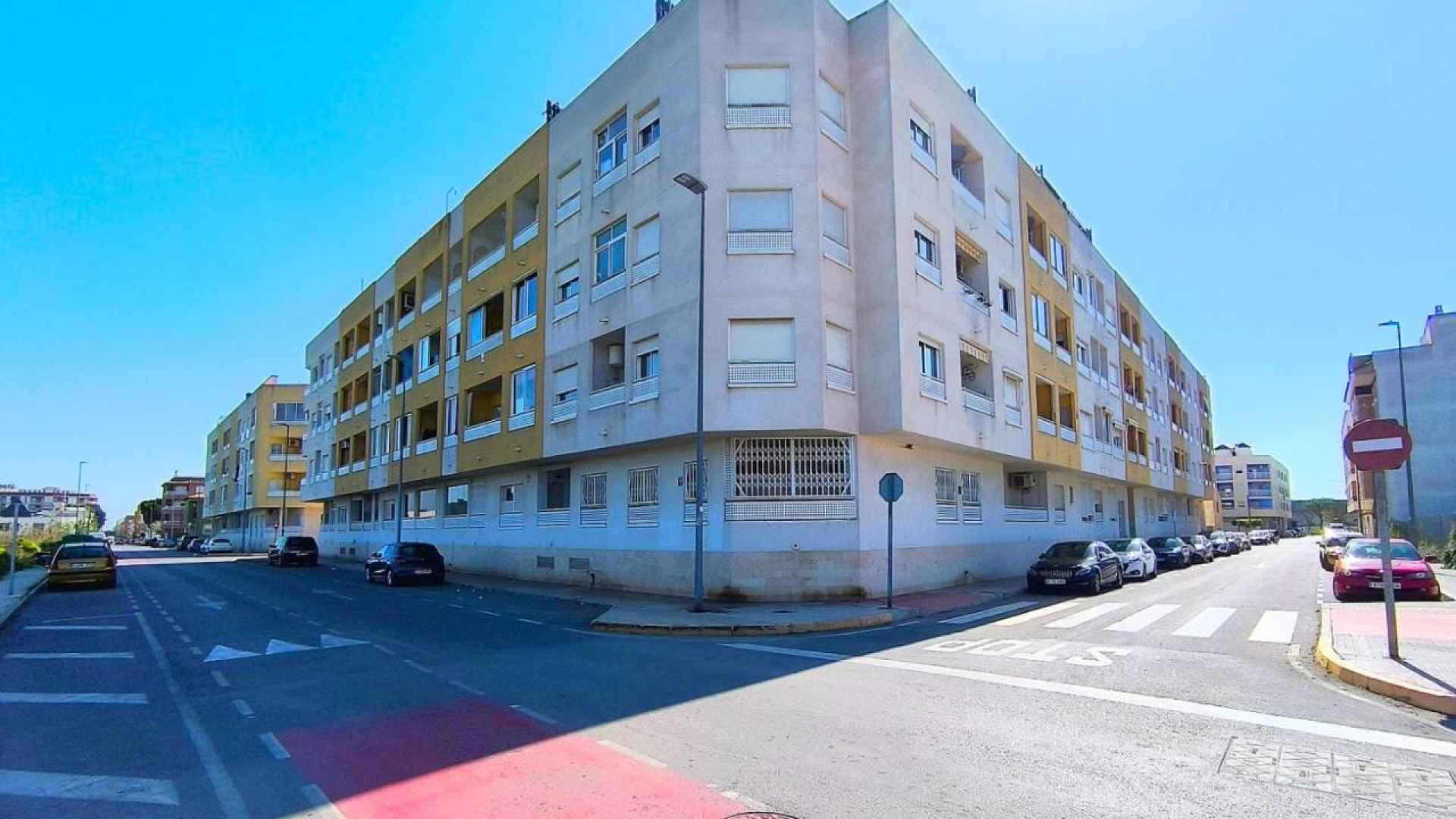 re-sale-apartment-almoradi_41891_xl