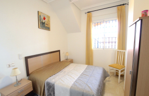 48895_charming_2_bed_top_floor_apartment_with_salt_lake_views_080425094925_img_1272