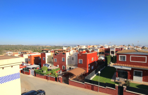 48895_charming_2_bed_top_floor_apartment_with_salt_lake_views_080425094927_img_1308