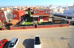 48895_charming_2_bed_top_floor_apartment_with_salt_lake_views_080425094928_img_1309