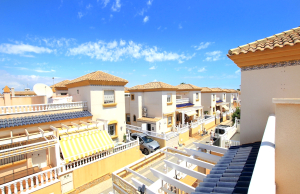 48945_stylish_3_bedroom_townhouse_in_residential_inspiracion_ii_(pau_8)_090525103027_img_2567