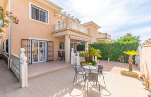 200-4042, Three Bedroom Detached Villa In Los Altos, Orihuela Costa.