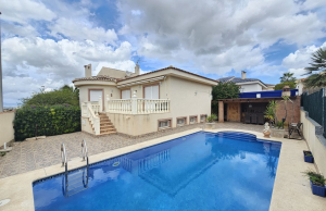 200-4143, Four Bedroom Detached Villa In Benimar.