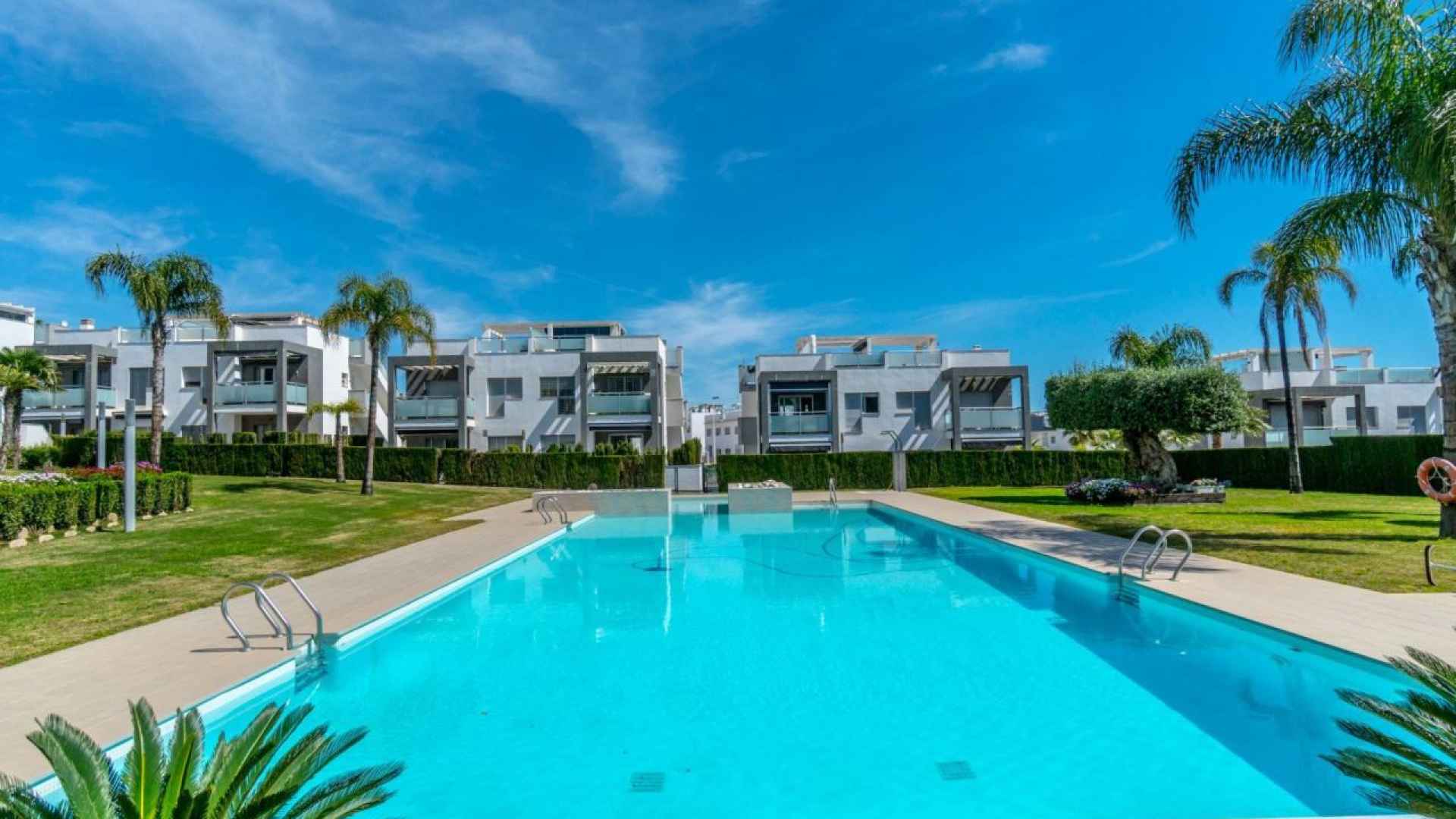 resale-upper-floor-torrevieja-la-cinuela_157235_xl