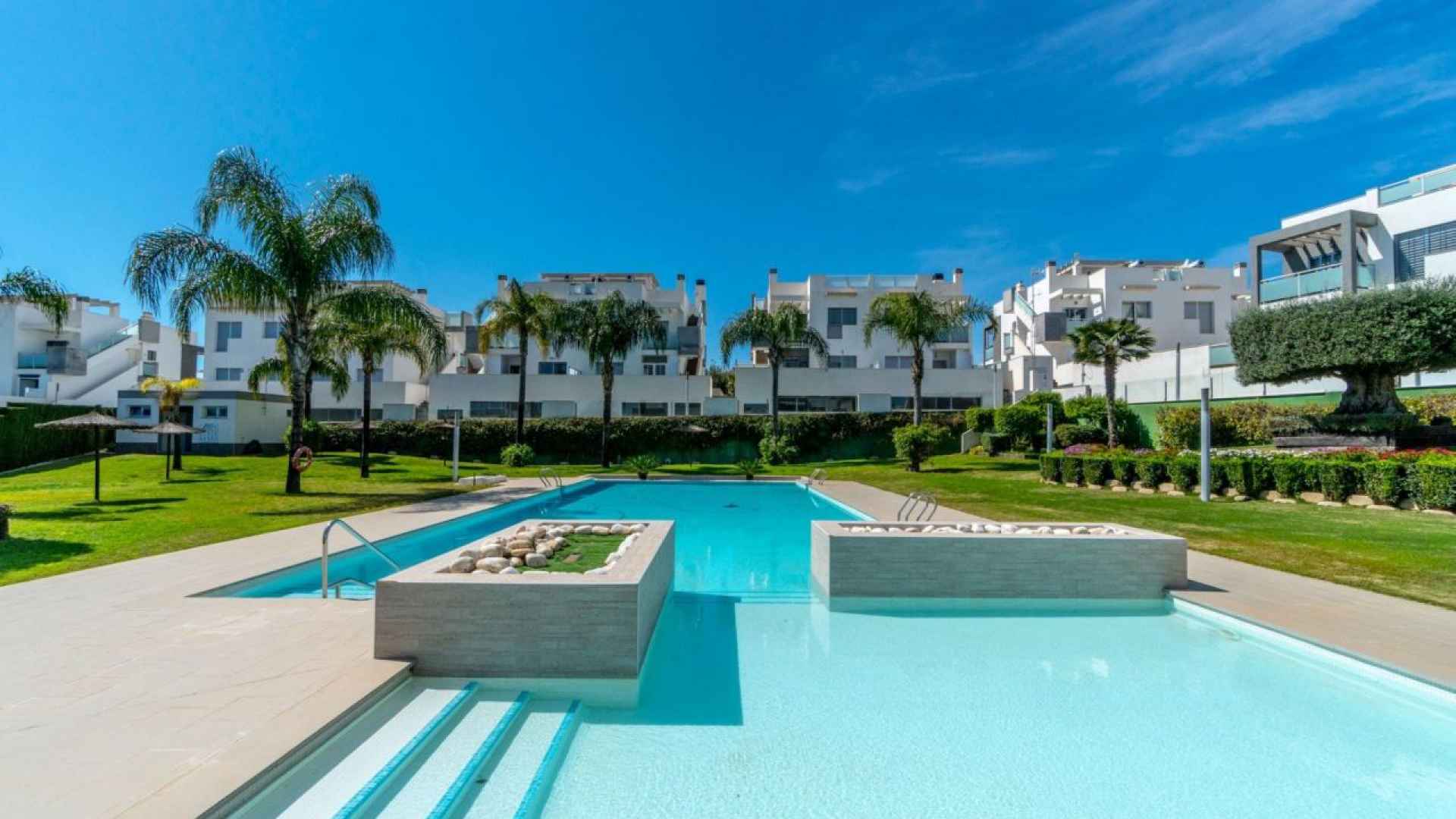 resale-upper-floor-torrevieja-la-cinuela_157238_xl