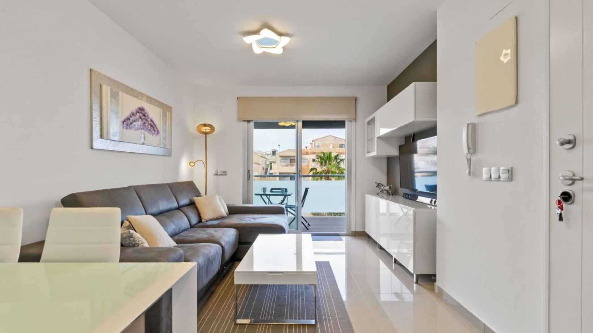 resale-upper-floor-torrevieja-la-cinuela_157241_xl