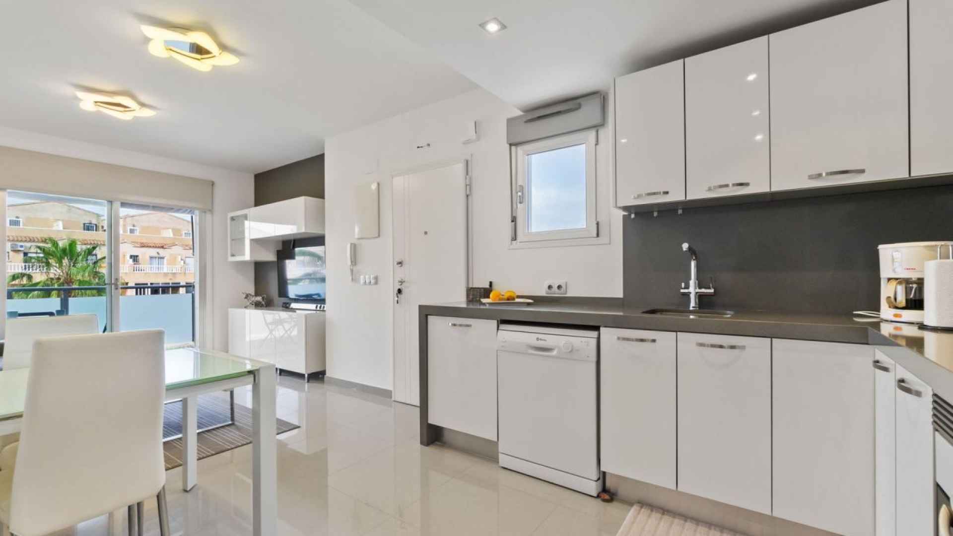 resale-upper-floor-torrevieja-la-cinuela_157246_xl
