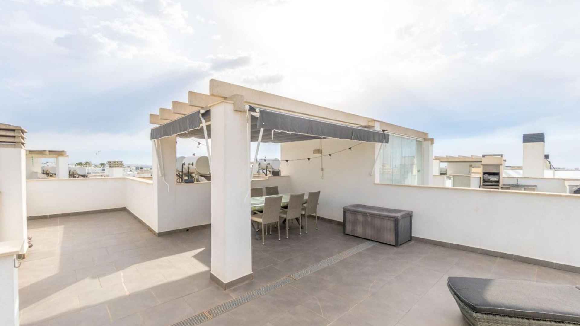resale-upper-floor-torrevieja-la-cinuela_157259_xl