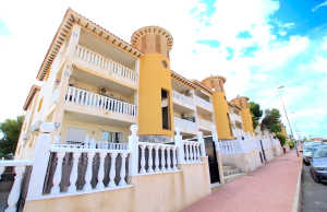 Ref:200-4071-Two Bedroom Penthouse In Villamartin.-Alicante-Spain-Apartment-Resale