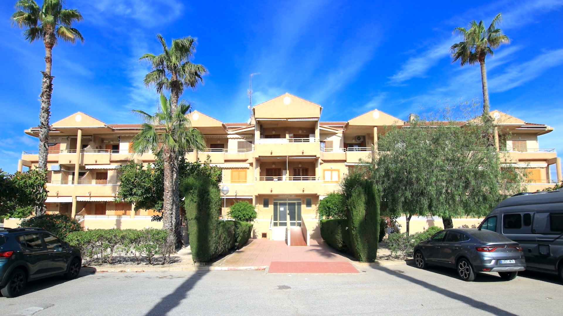 48944_charming_ground_floor_coastal_apartment_walking_distance_to_the_beach_070525121633_img_2456