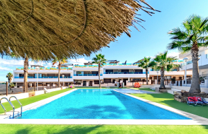 200-4074, Three Bedroom Townhouse In Los Balcones, Torrevieja.
