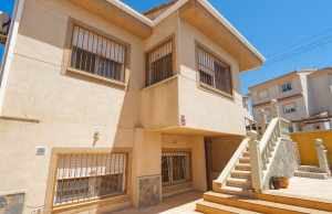 200-4073, Four Bedroom Detached Villa In Ciudad Quesada.
