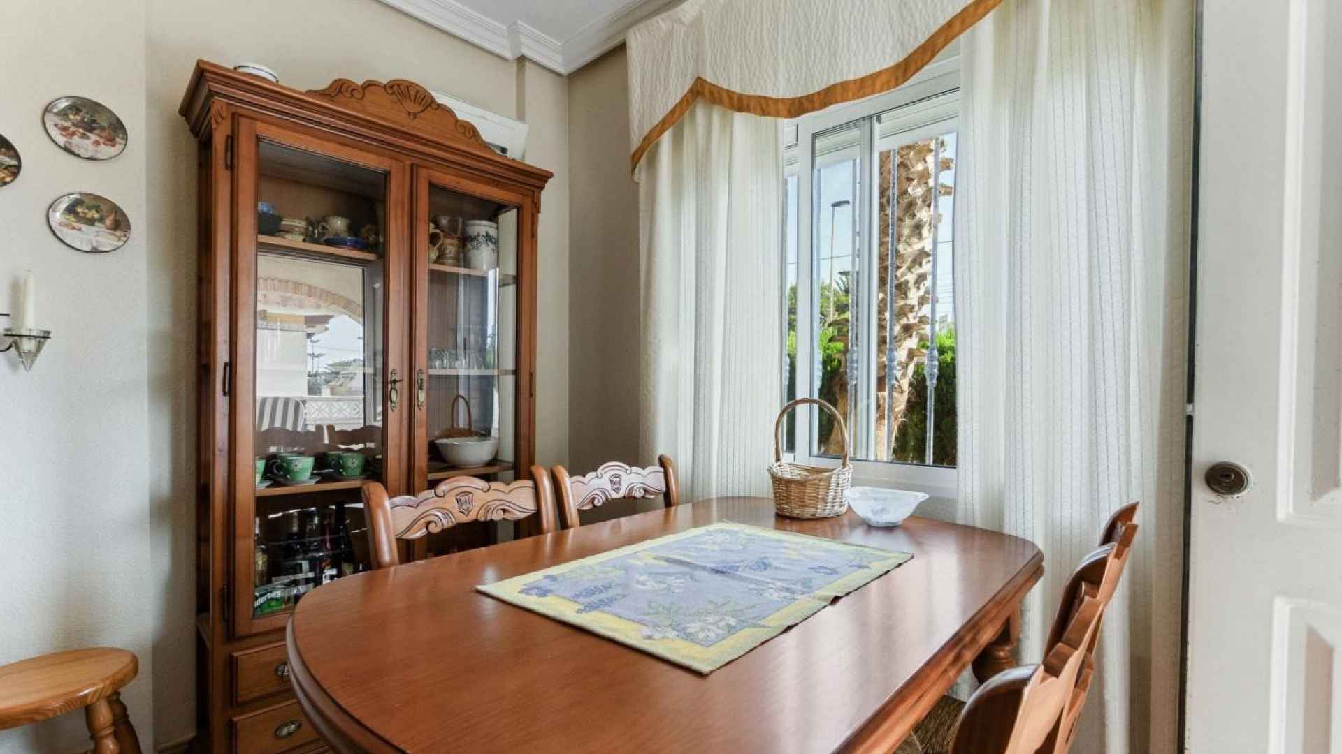 resale-detached-villa-torrevieja-la-rosaleda_158350_xl