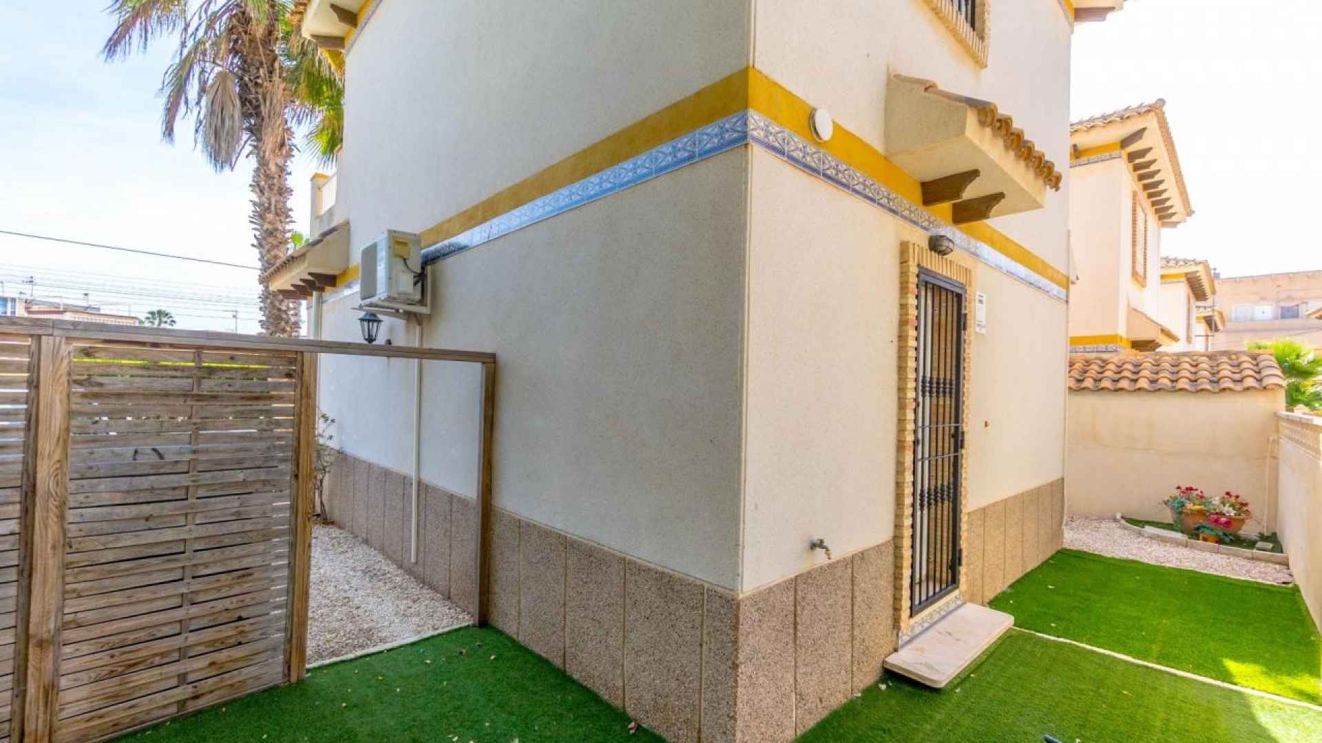 resale-detached-villa-torrevieja-la-rosaleda_158370_xl