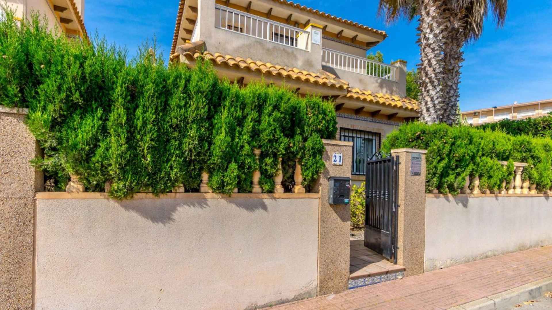 resale-detached-villa-torrevieja-la-rosaleda_158373_xl