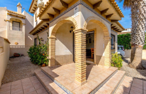 resale-detached-villa-torrevieja-la-rosaleda_158364_xl